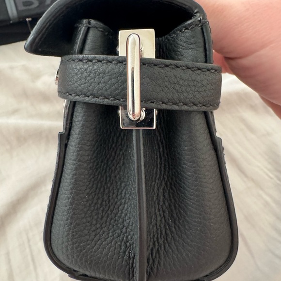 Balmain B Buzz 19 crossbody bag - Picture 6 of 9